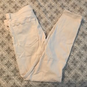 White jeggings